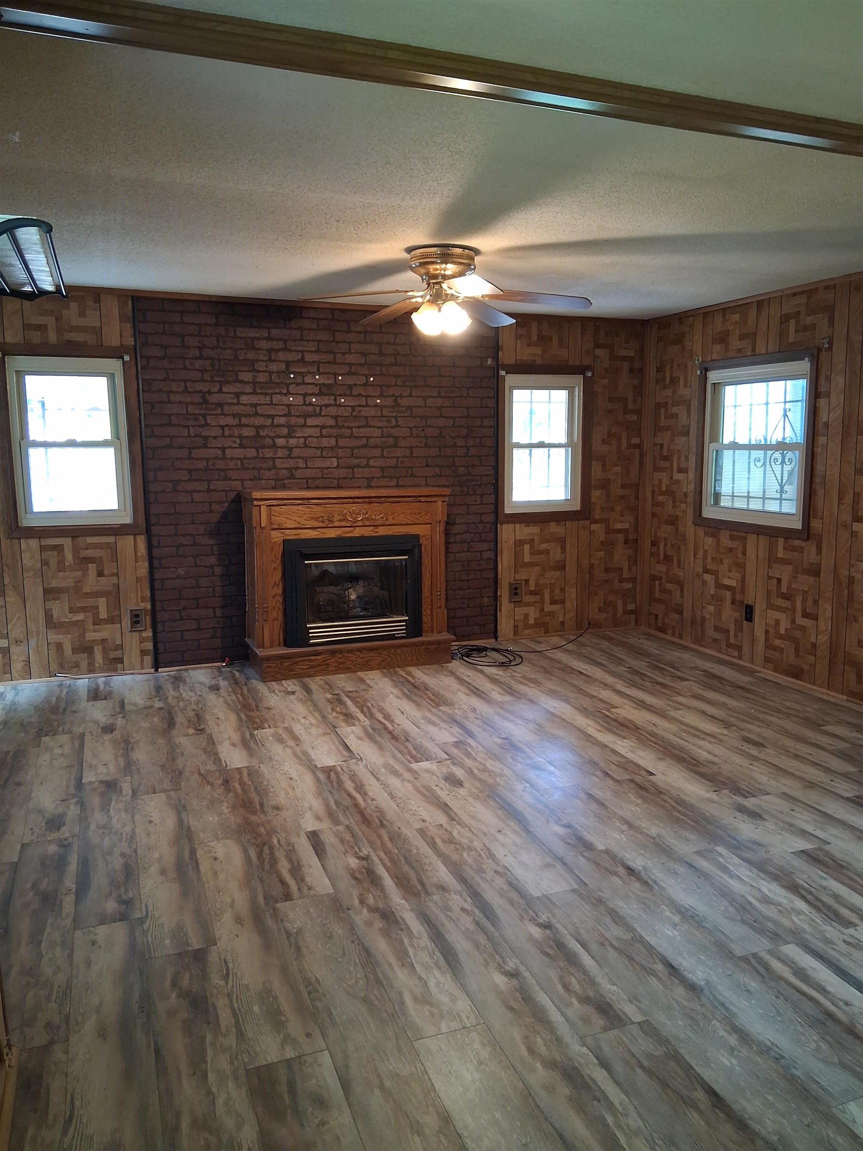 120 State Rd S-42-7202 Woodruff, SC 29388 - Photo 14 of 44