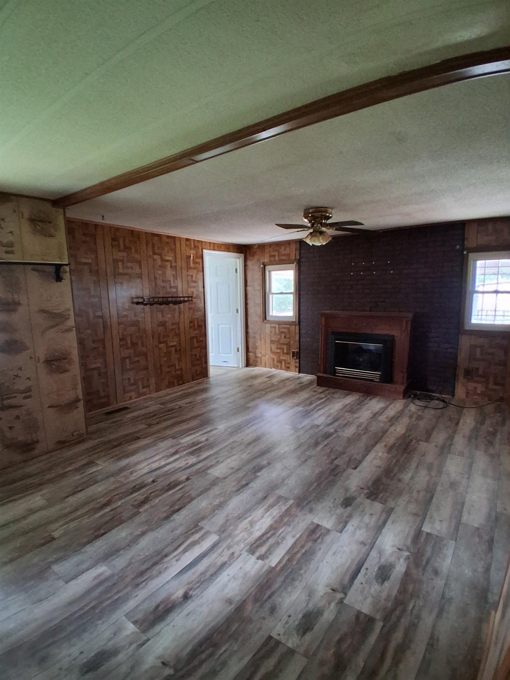 120 State Rd S-42-7202 Woodruff, SC 29388 - Photo 15 of 44