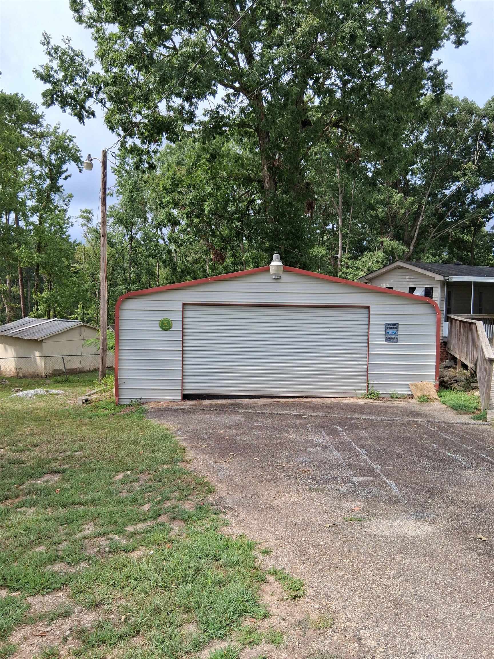 120 State Rd S-42-7202 Woodruff, SC 29388 - Photo 3 of 44