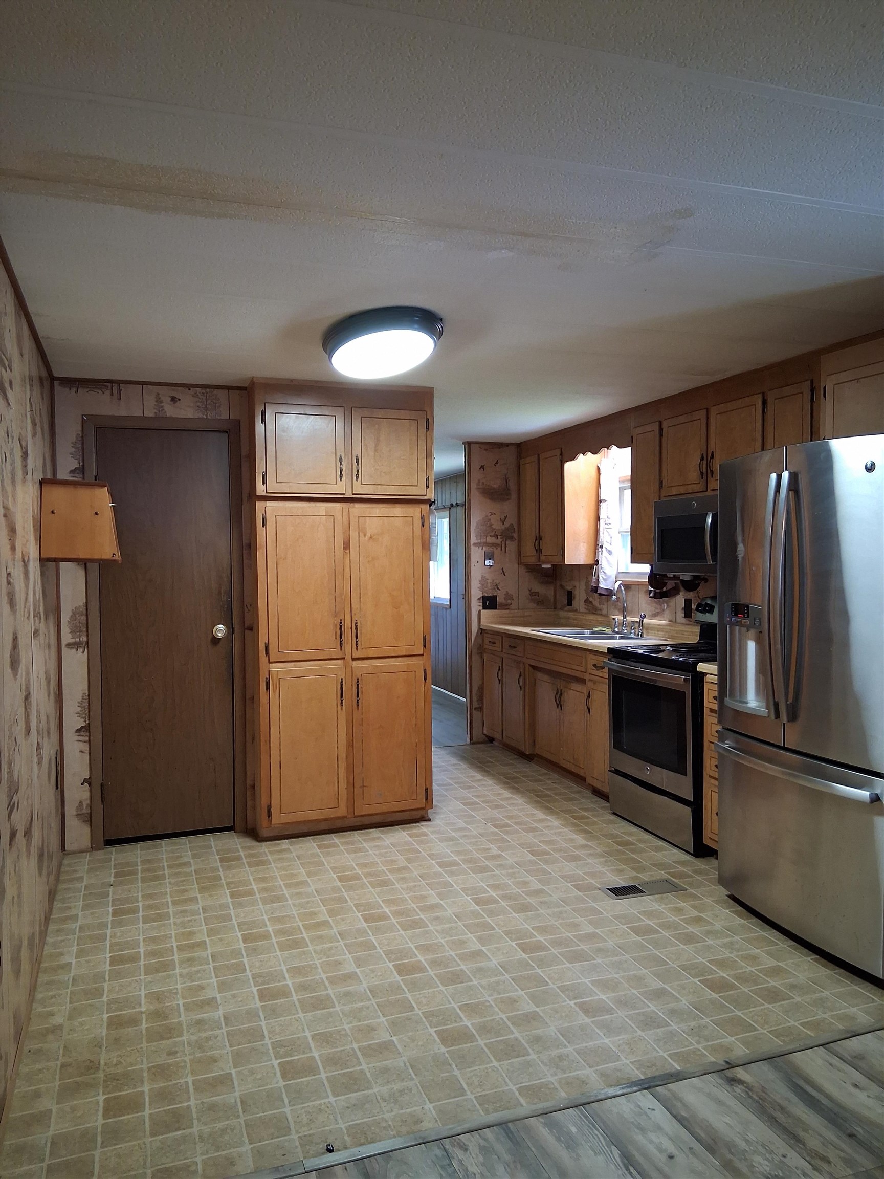 120 State Rd S-42-7202 Woodruff, SC 29388 - Photo 10 of 44