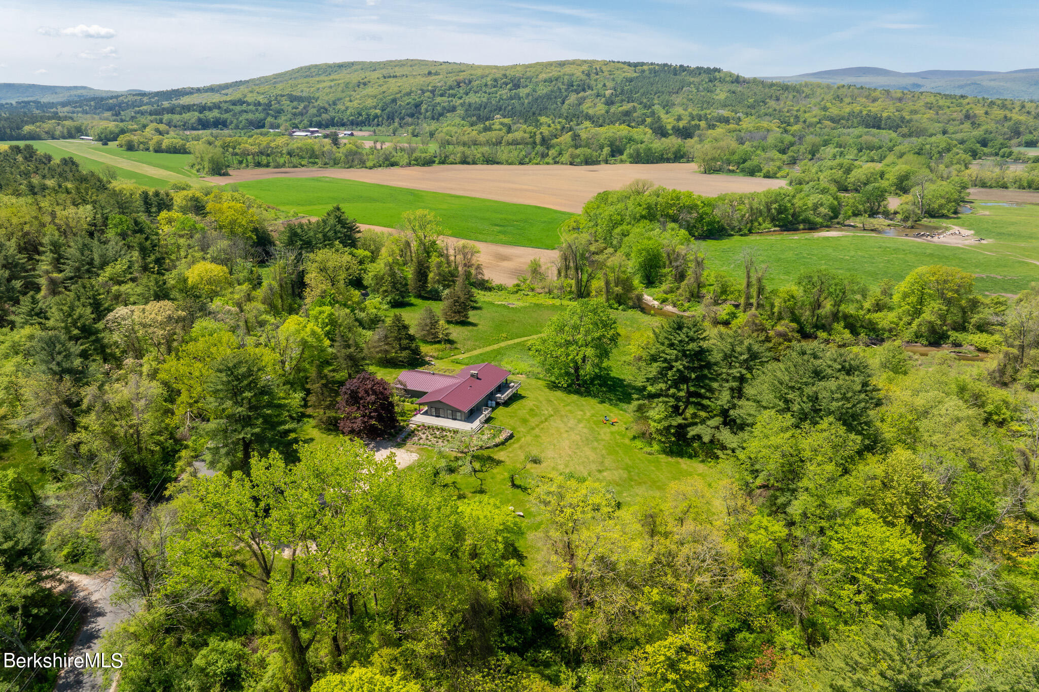 42 Valley View Road Sheffield, MA 01222 - Photo 40 of 44 Overhead