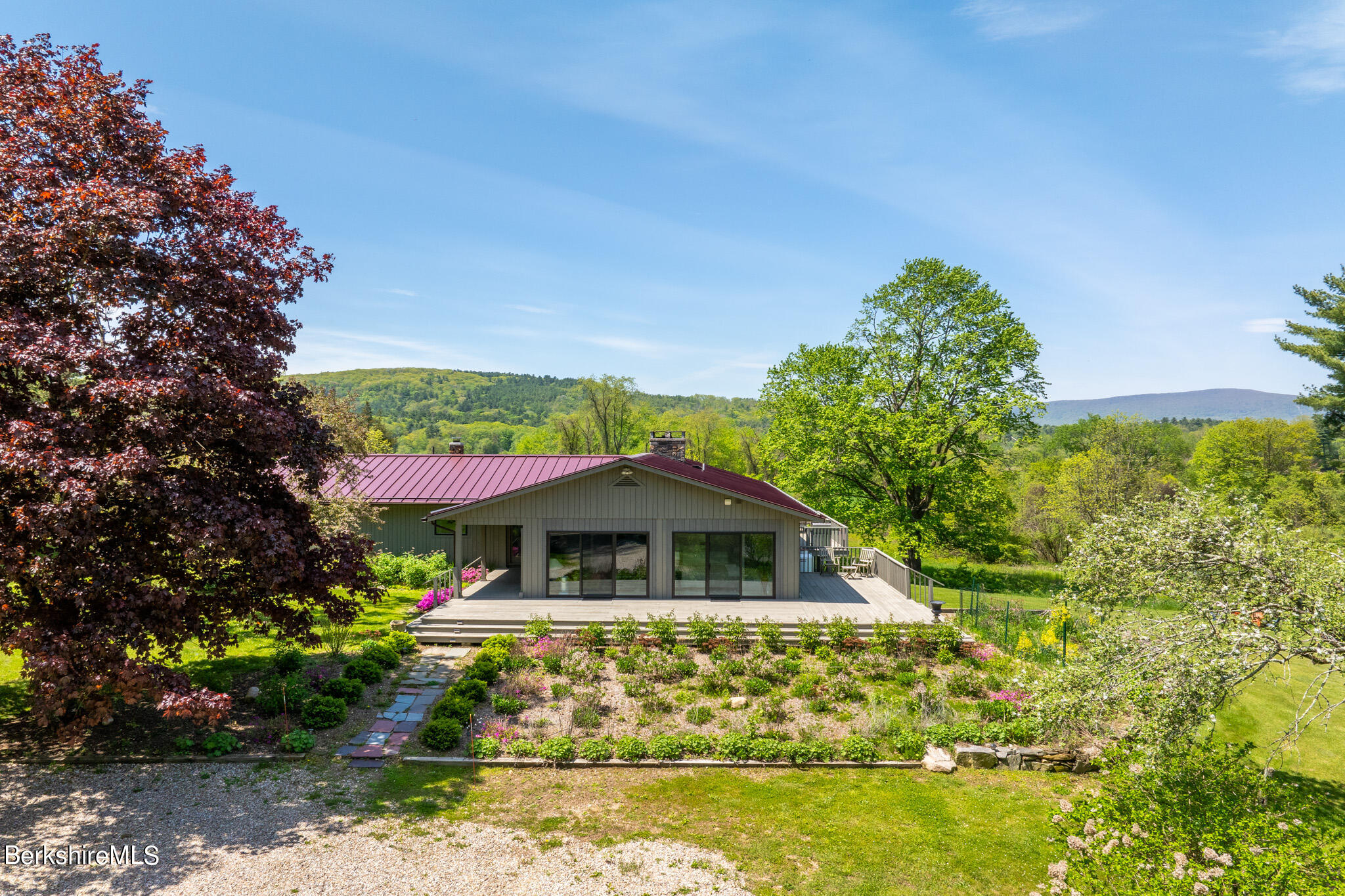 42 Valley View Road Sheffield, MA 01222 - Photo 42 of 44 Flower gardens