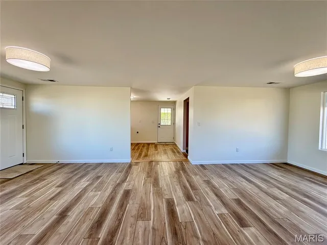 $179,900 | 424 North Spring Street, Perryville, MO 63775