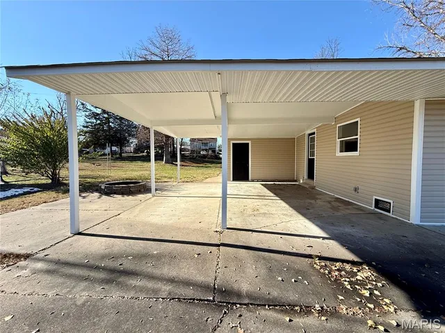 $179,900 | 424 North Spring Street, Perryville, MO 63775