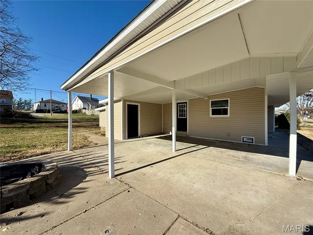 $179,900 | 424 North Spring Street, Perryville, MO 63775