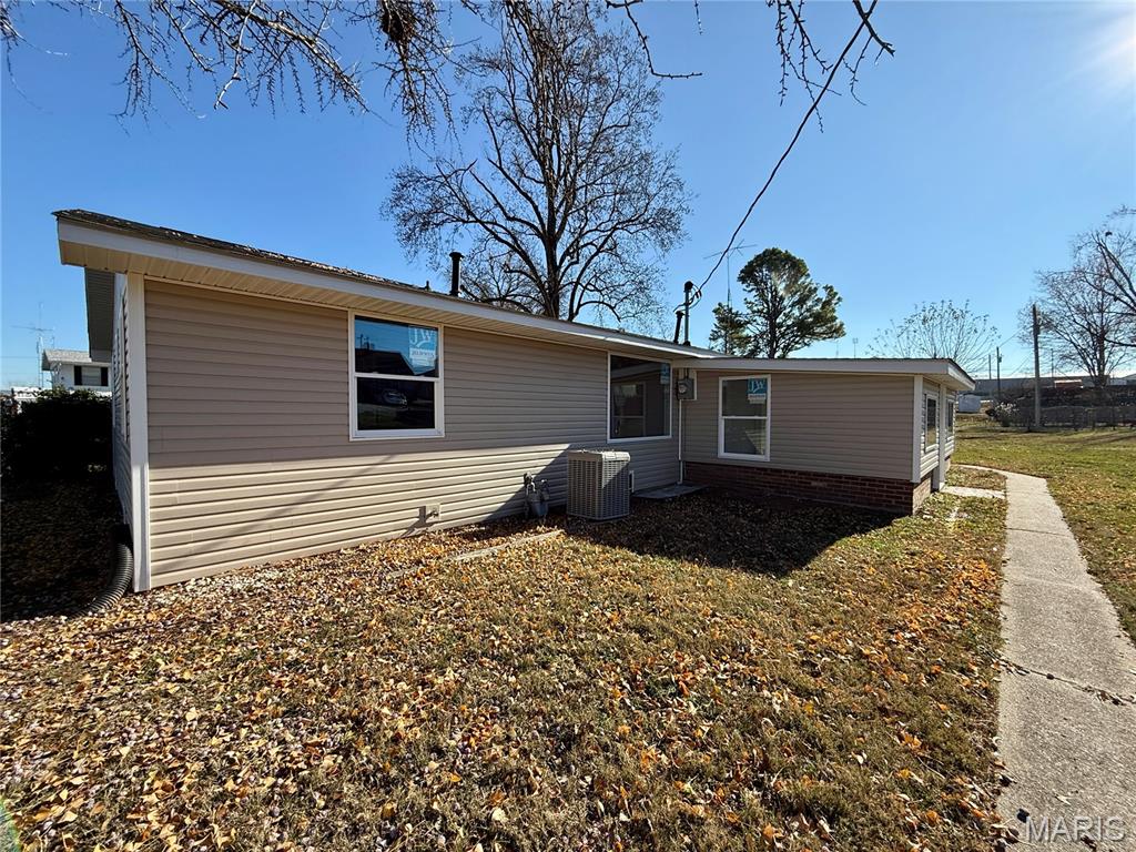 424 North Spring Street Perryville, MO 63775 - Photo 28 of 33