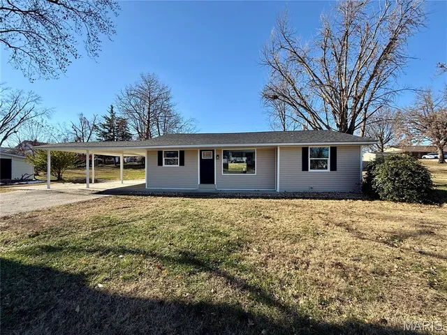 $179,900 | 424 North Spring Street, Perryville, MO 63775
