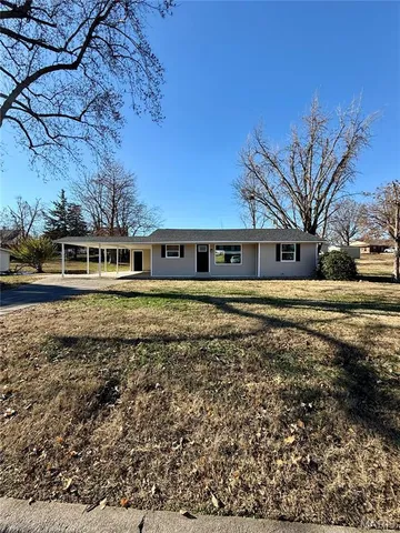 $179,900 | 424 North Spring Street, Perryville, MO 63775