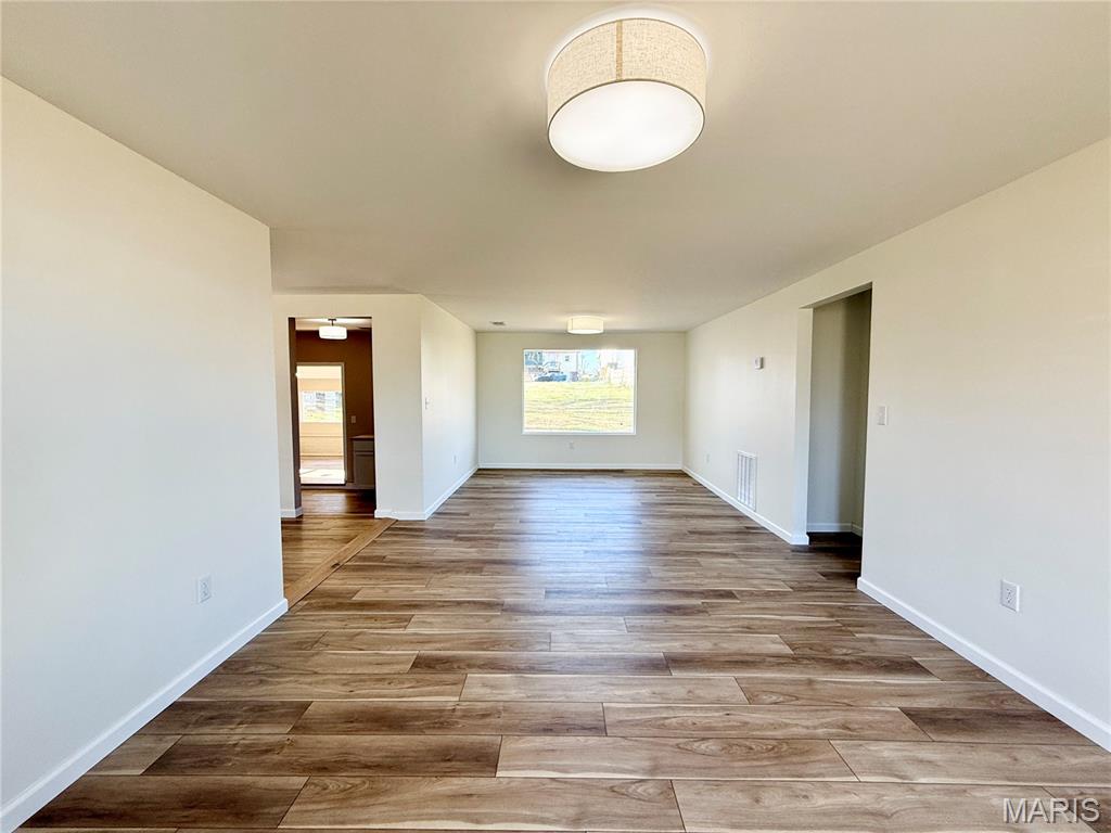 424 North Spring Street Perryville, MO 63775 - Photo 9 of 33