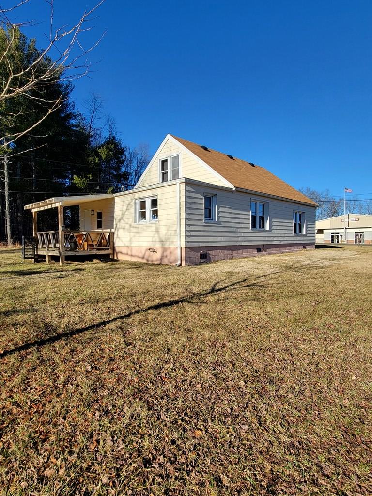 2256 Fairview Road Galax, VA 24333 - Photo 4 of 25 Gallery Image 4