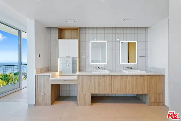 $35,000 | 31351 Pacific Coast Highway, Malibu, CA 90265
