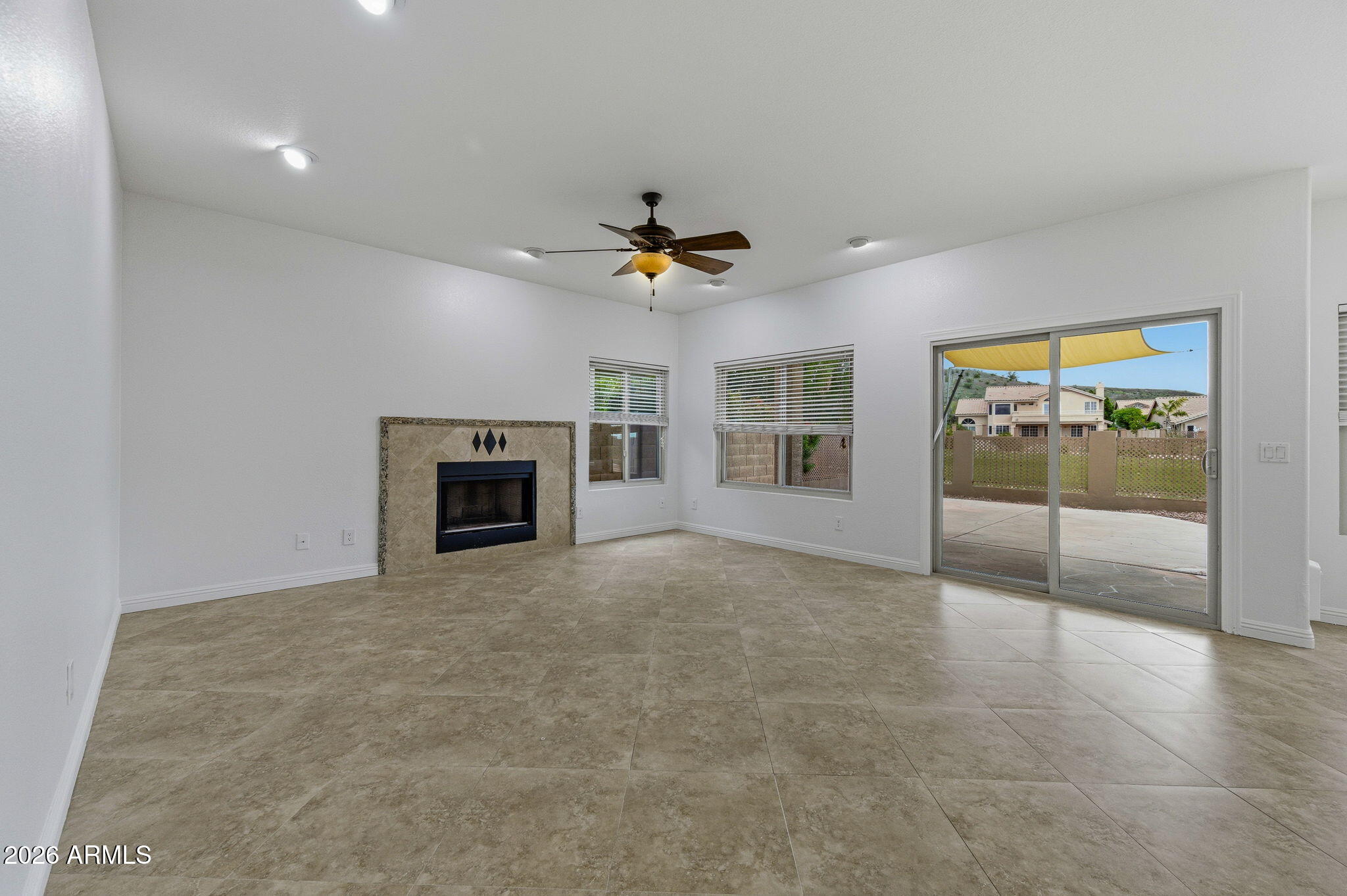 16601 South 15th Street Phoenix, AZ 85048 - Photo 14 of 57 16-web-or-mls-16601 S 15th St-15