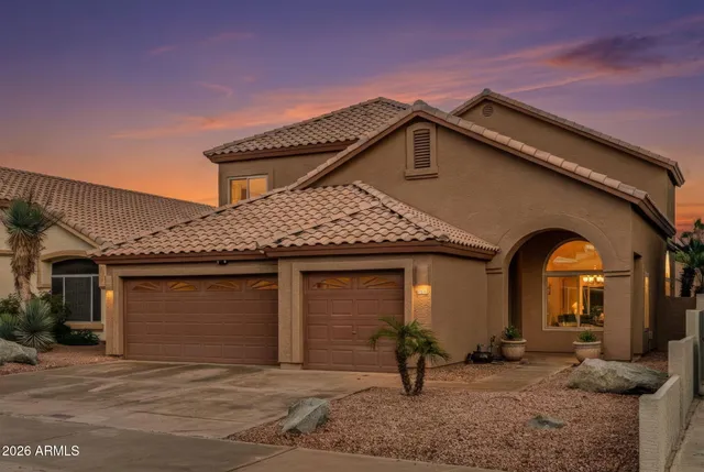 a house view with a outdoor space