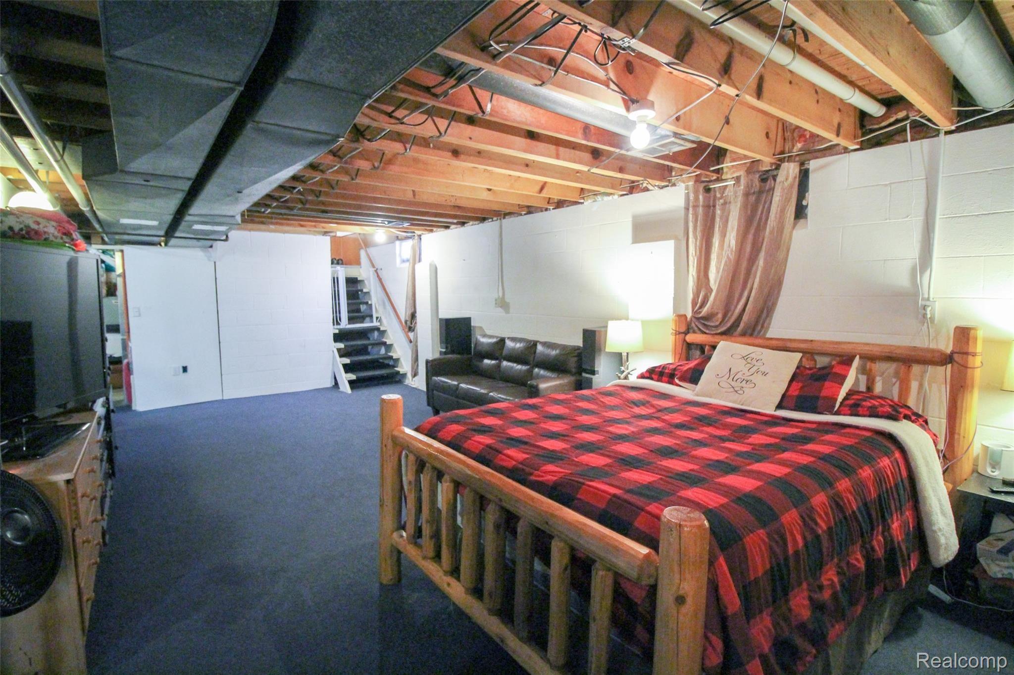 9292 Vienna Road Montrose, MI 48457 - Photo 23 of 33 23.JPG