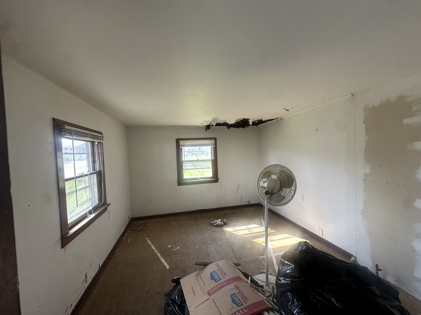 2404 Springfield Road East Peoria, IL 61611 - Photo 2 of 14