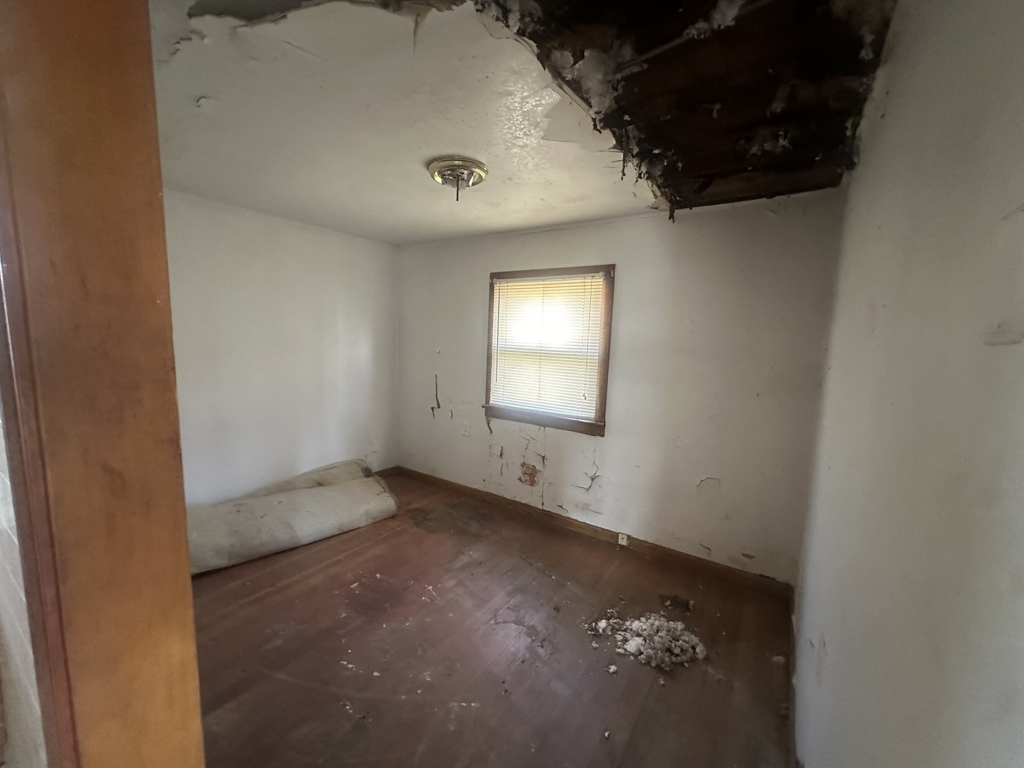 2404 Springfield Road East Peoria, IL 61611 - Photo 5 of 14