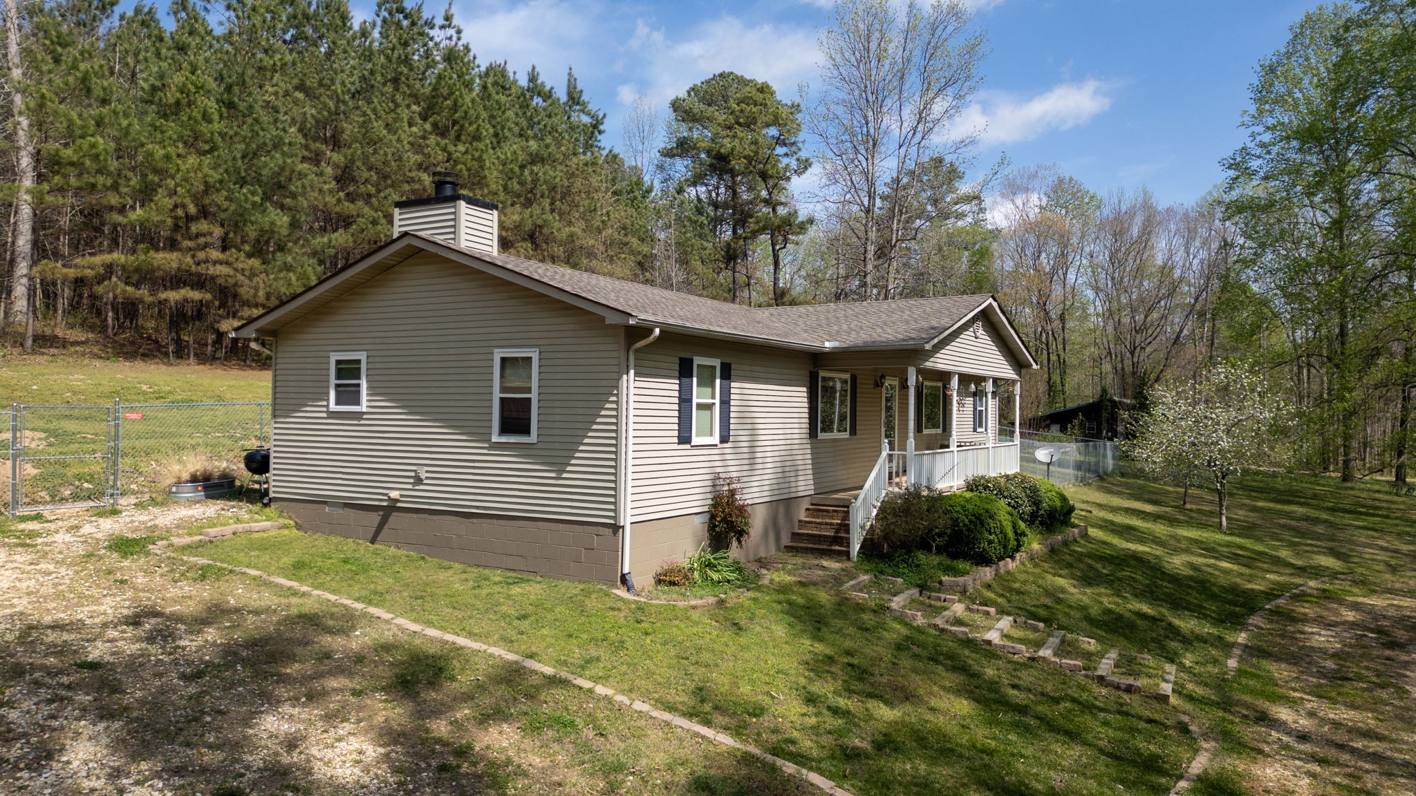 2135 Copper Spring Road Springville, TN 38256 - Photo 4 of 31