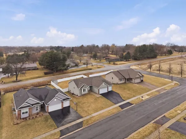 $364,900 | 1574 Warrenton Drive, Byron, IL 61010