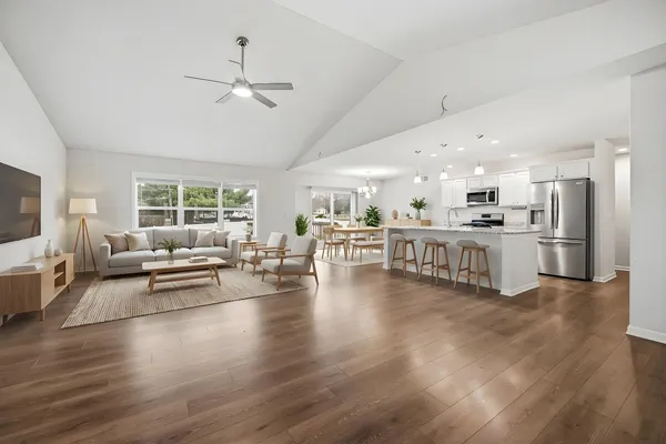 $364,900 | 1574 Warrenton Drive, Byron, IL 61010