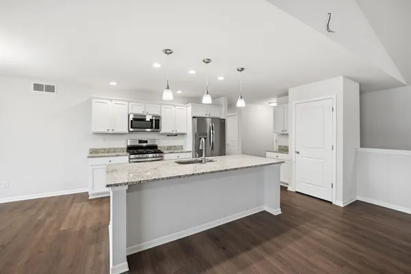 $364,900 | 1574 Warrenton Drive, Byron, IL 61010