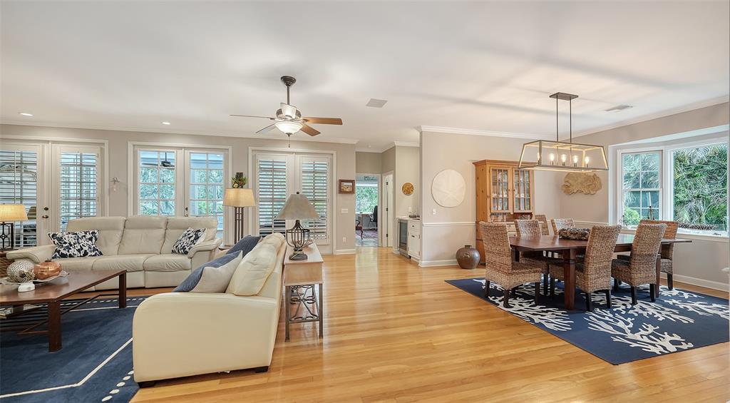 156 Bishopscourt Road Osprey, FL 34229 - Photo 16 of 93