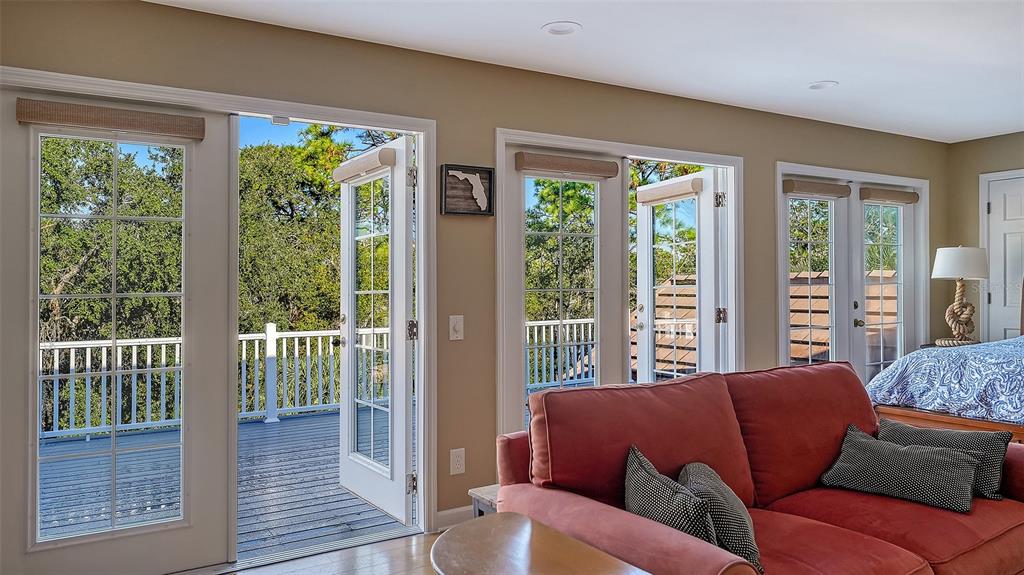 156 Bishopscourt Road Osprey, FL 34229 - Photo 51 of 93