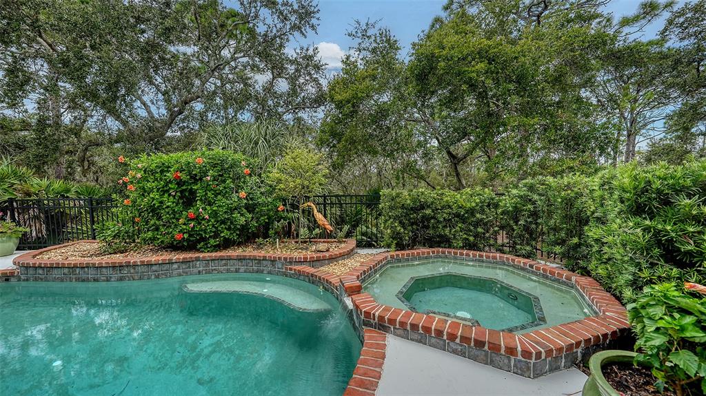 156 Bishopscourt Road Osprey, FL 34229 - Photo 78 of 93