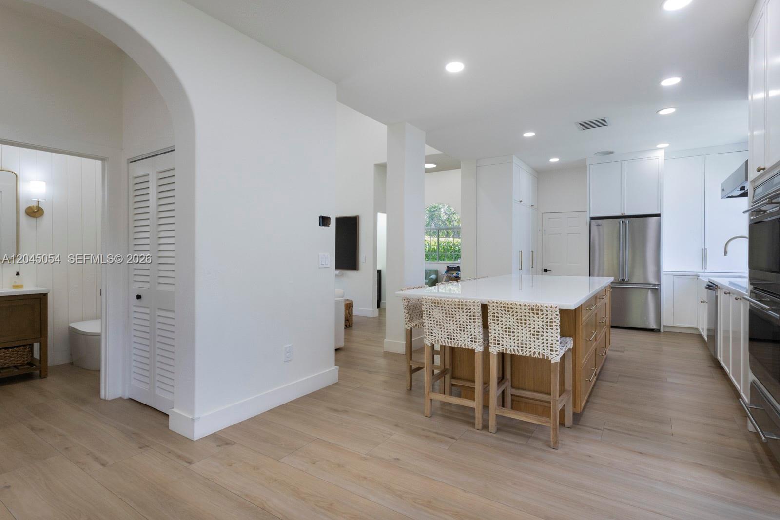 3908 Anderson Road Coral Gables, FL 33134 - Photo 6 of 25
