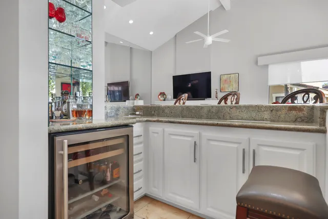 $1,195,000 | 209 Bouquet Canyon Drive, Palm Desert, CA 92211