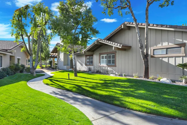 $1,195,000 | 209 Bouquet Canyon Drive, Palm Desert, CA 92211
