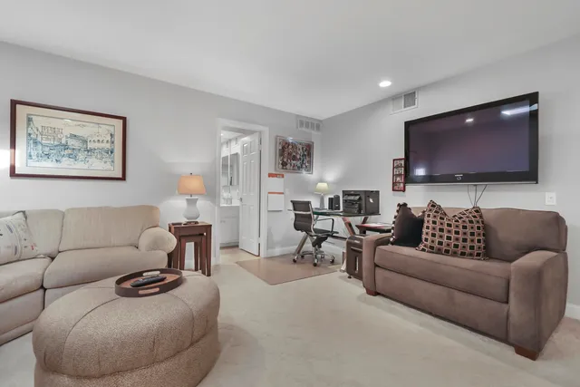 $1,195,000 | 209 Bouquet Canyon Drive, Palm Desert, CA 92211