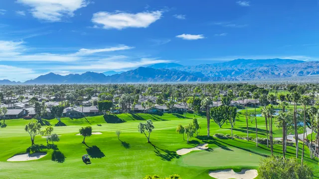 $1,195,000 | 209 Bouquet Canyon Drive, Palm Desert, CA 92211