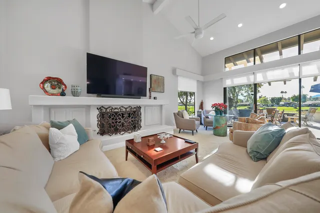 $1,195,000 | 209 Bouquet Canyon Drive, Palm Desert, CA 92211