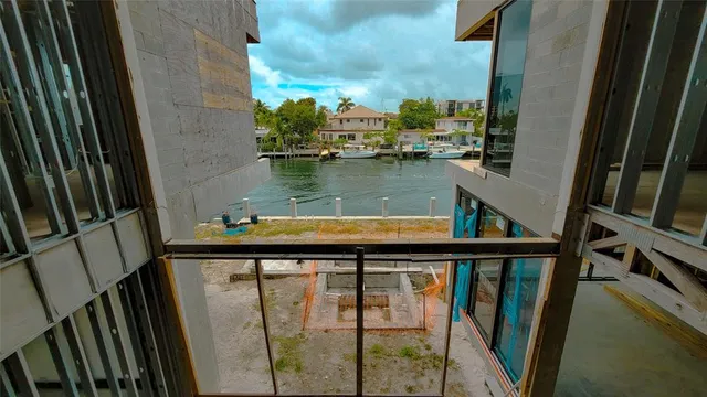 a view of empty room with sliding door