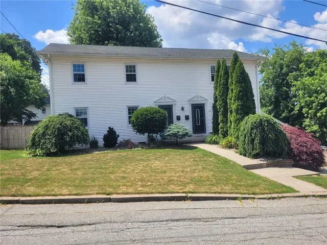 $2,650 | 190 Gladstone Street, Unit 2, Cranston, RI 02920