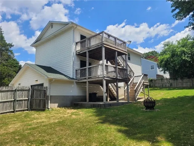 $2,650 | 190 Gladstone Street, Unit 2, Cranston, RI 02920