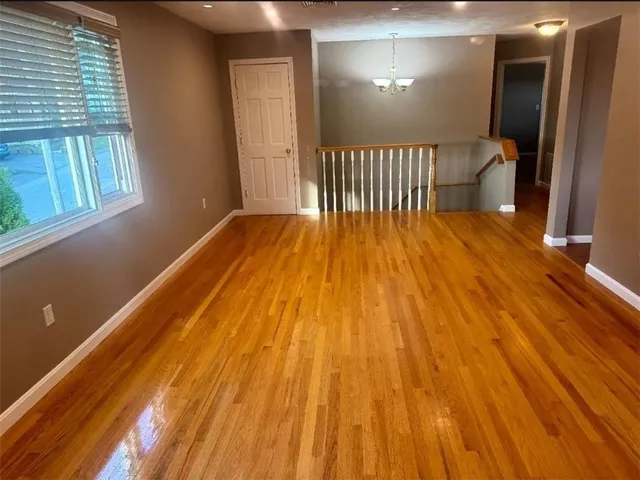 $2,650 | 190 Gladstone Street, Unit 2, Cranston, RI 02920