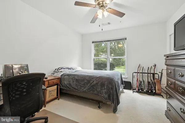 $279,900 | 2204 Westcourt Lane, Unit 109, Herndon, VA 20170