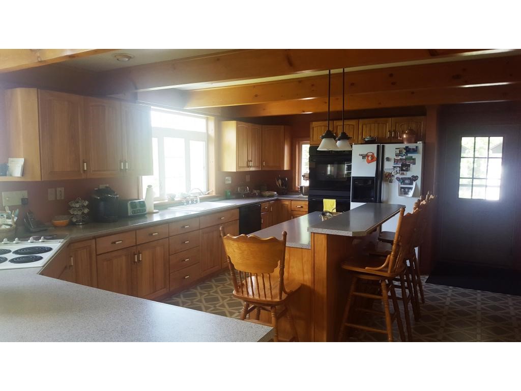 723 Slate Ledge Road Littleton, NH 03561 - Photo 9 of 28