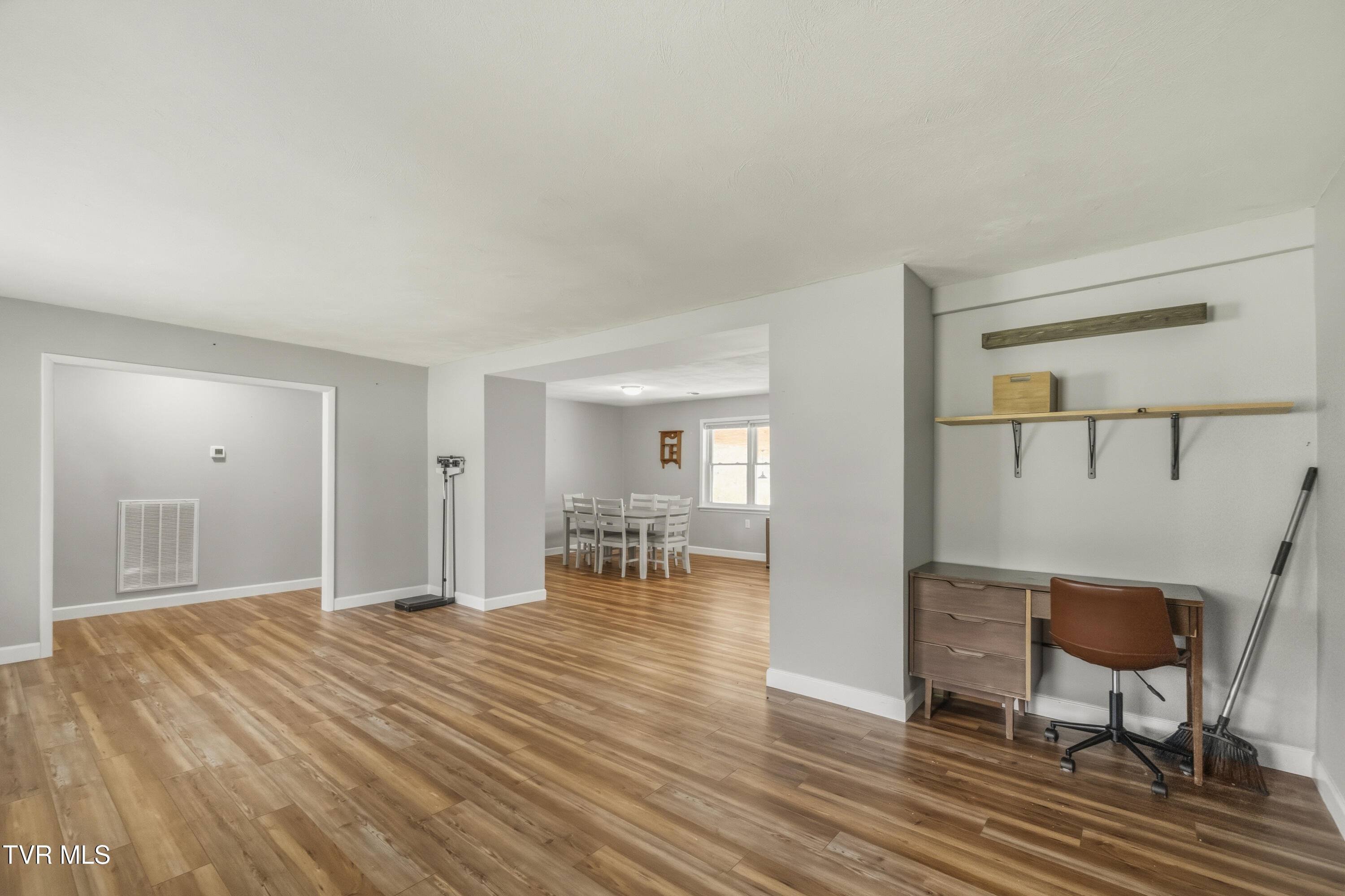 460 Meadowbrook Road Afton, TN 37616 - Photo 14 of 44 DSC06064