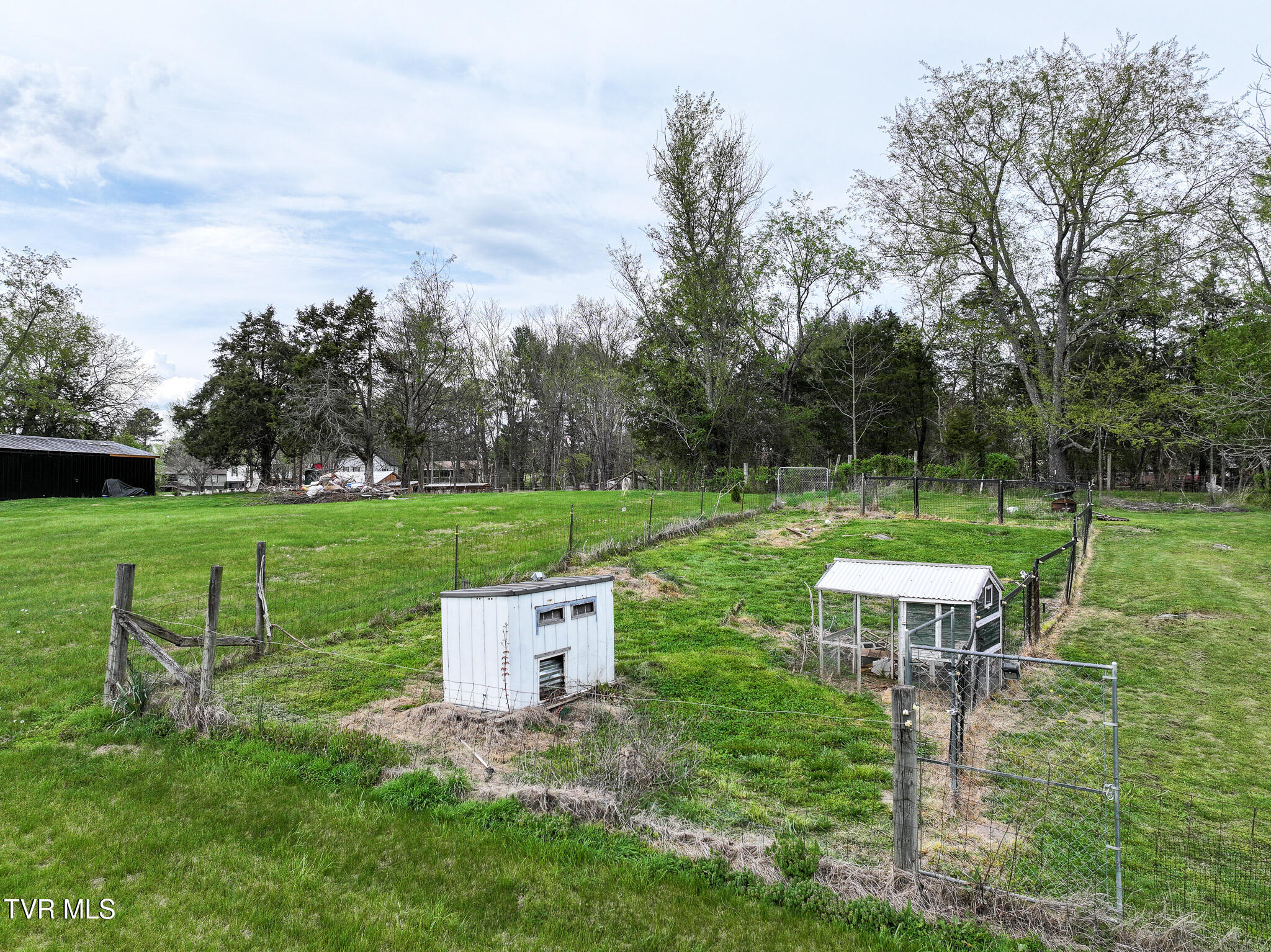 460 Meadowbrook Road Afton, TN 37616 - Photo 7 of 44 DJI_20260403155858_0164_D