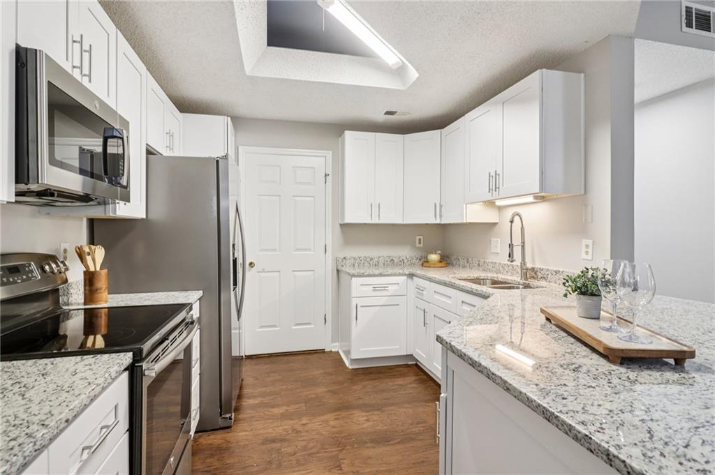 1001 McGill Park Avenue Northeast Atlanta, GA 30312 - Photo 8 of 50