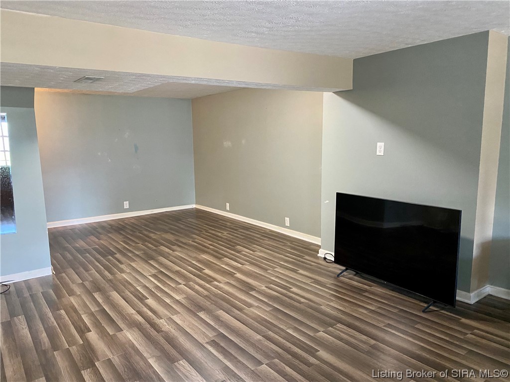 8990 High Street Georgetown, IN 47122 - Photo 13 of 20