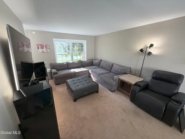 $469,900 | 63 Michelle Drive, Clifton Park, NY 12065