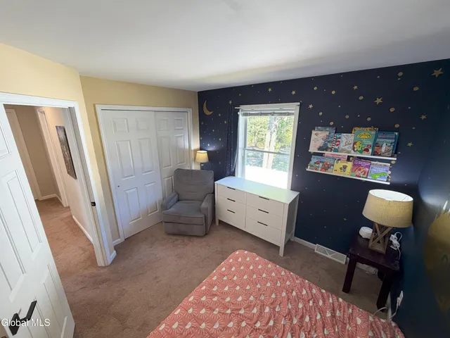 $469,900 | 63 Michelle Drive, Clifton Park, NY 12065