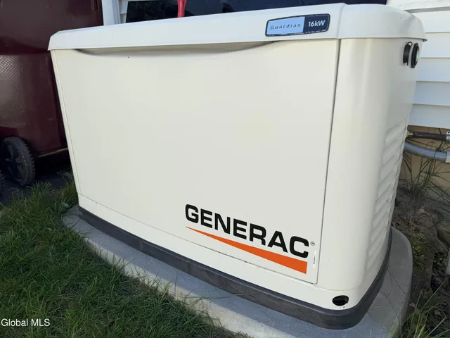 $469,900 | 63 Michelle Drive, Clifton Park, NY 12065