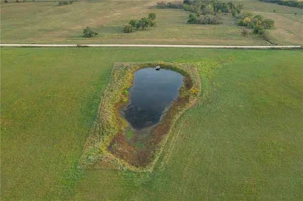 $785,000 | 925 1800th Street, Iola, KS 66749