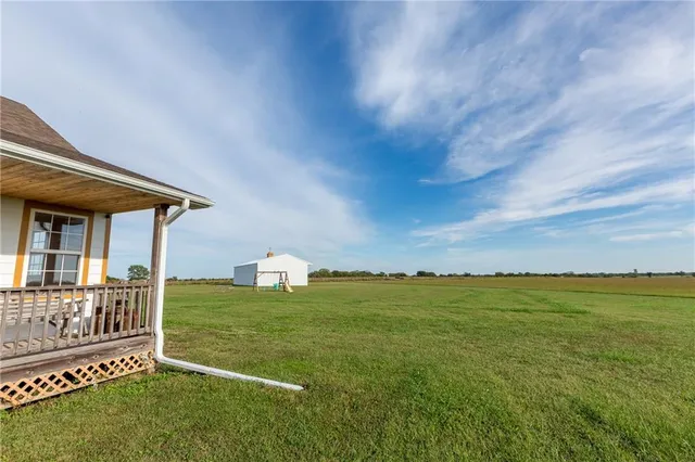 $785,000 | 925 1800th Street, Iola, KS 66749