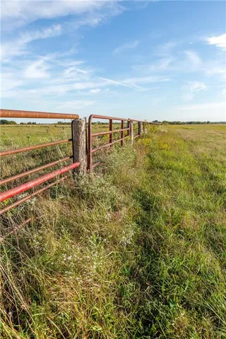 $785,000 | 925 1800th Street, Iola, KS 66749