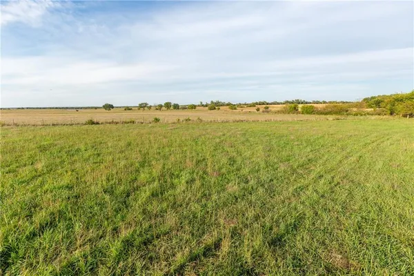 $785,000 | 925 1800th Street, Iola, KS 66749
